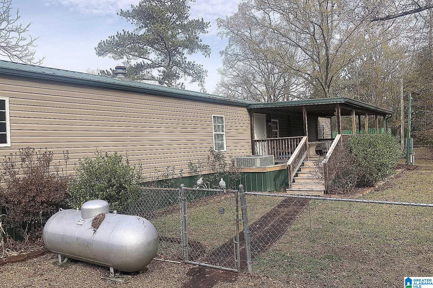 4954 Roy Webb Road Jacksonville, AL 36265 - Photo 12 of 31