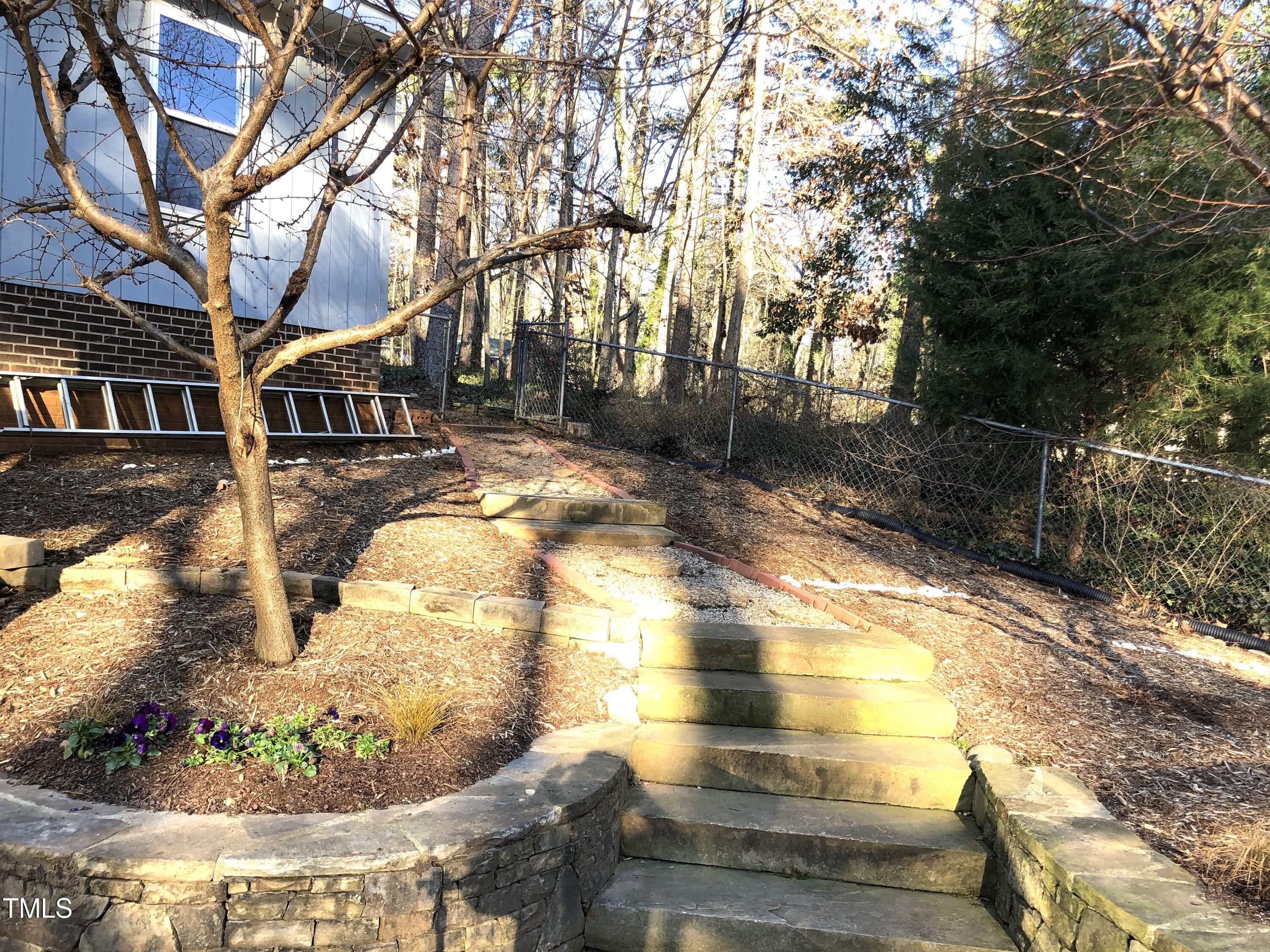 3603 Octavia Street Raleigh, NC 27606 - Photo 47 of 54 064