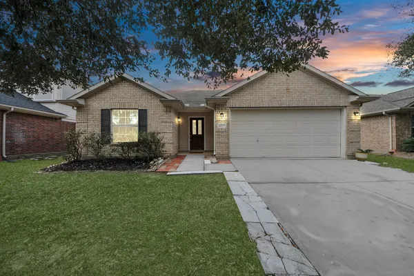 $2,200 | 14707 Country Rose Lane, Cypress, TX 77429