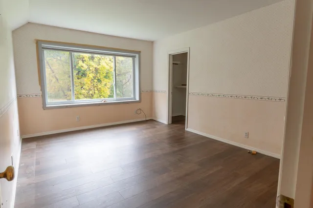 $650,000 | 11551 278th Street, Chisago City, MN 55013