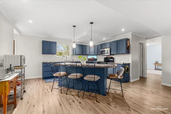$335,000 | 101 Lakeside Drive, Dixon, IL 61021