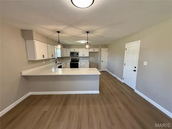 $299,000 | 237 Beau Gon Drive, Swansea, IL 62226