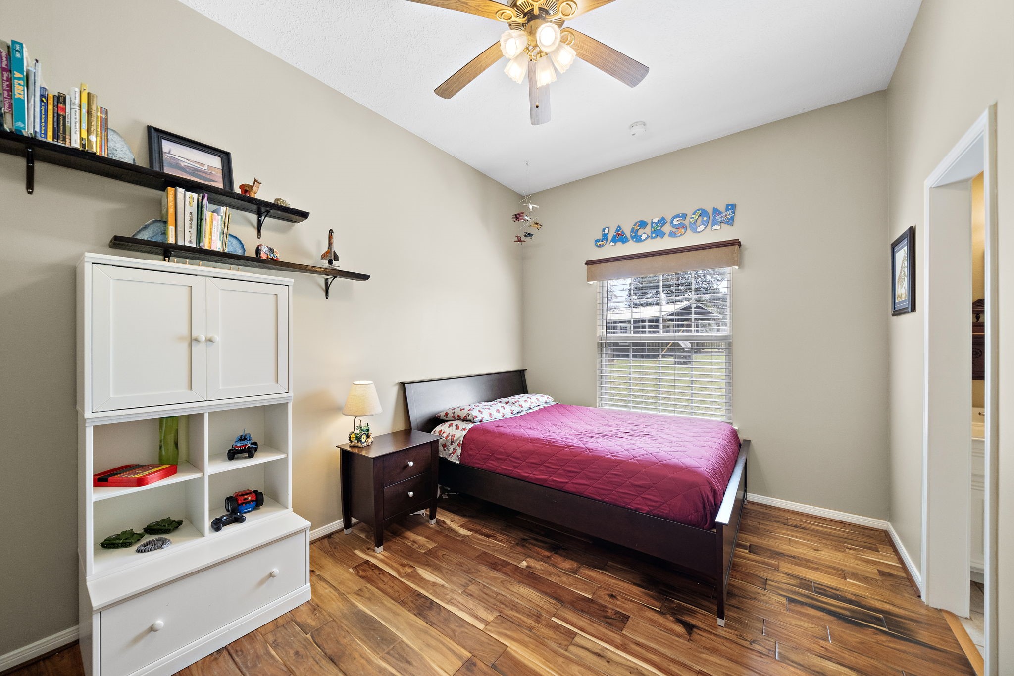 32540 Courtney Road Navasota, TX 77868 - Photo 33 of 50 Secondary bedroom