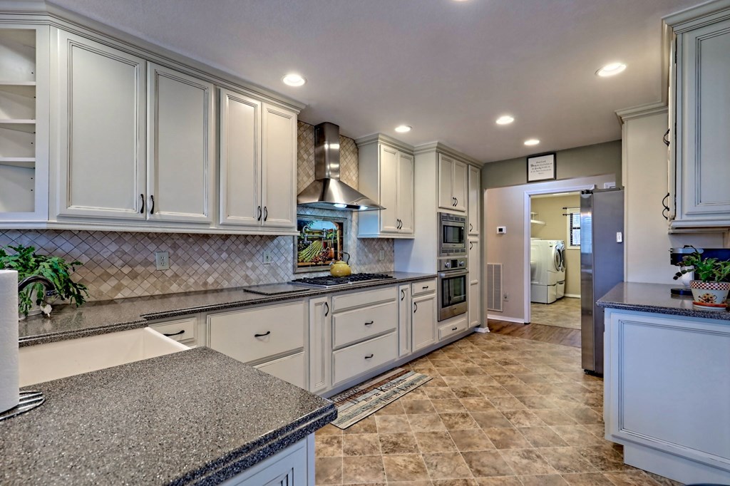5530 Pine Crest Road Young Harris, GA 30582 - Photo 3 of 84 Gallery Image 3