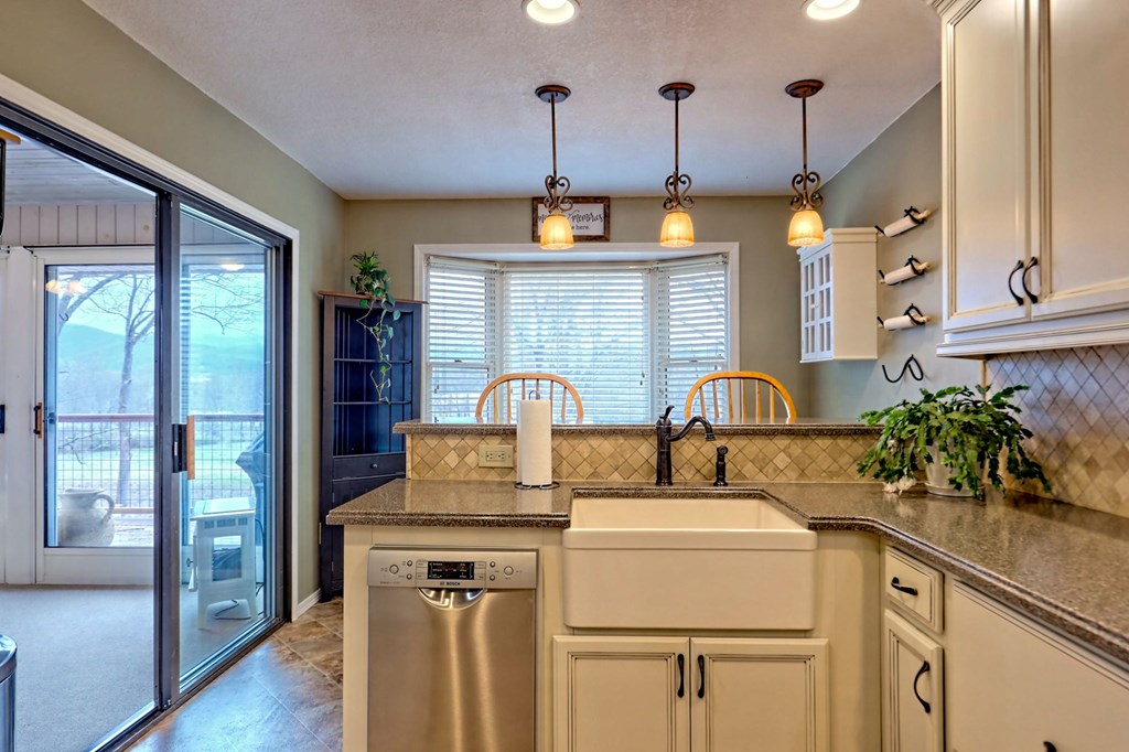 5530 Pine Crest Road Young Harris, GA 30582 - Photo 33 of 84 Gallery Image 33