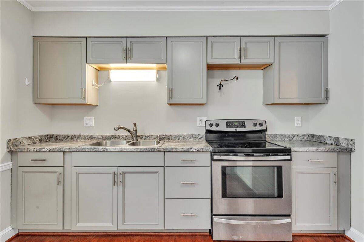 2540 McVitty Road Southwest Roanoke, VA 24018 - Photo 16 of 48 16-MIB09039
