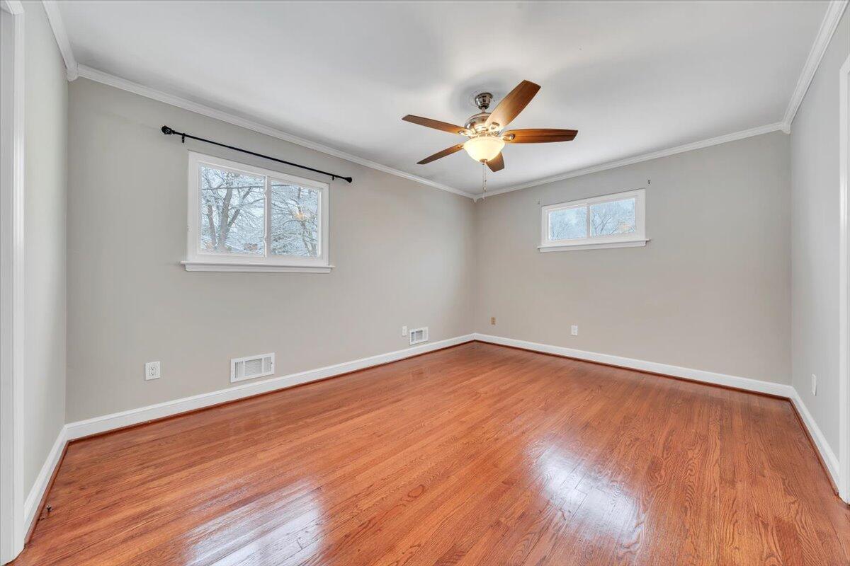 2540 McVitty Road Southwest Roanoke, VA 24018 - Photo 20 of 48 20-MIB09051