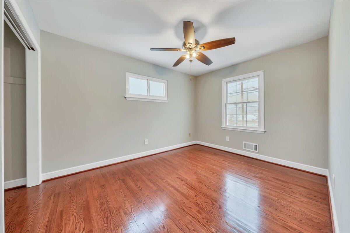 2540 McVitty Road Southwest Roanoke, VA 24018 - Photo 23 of 48 23-MIB09060