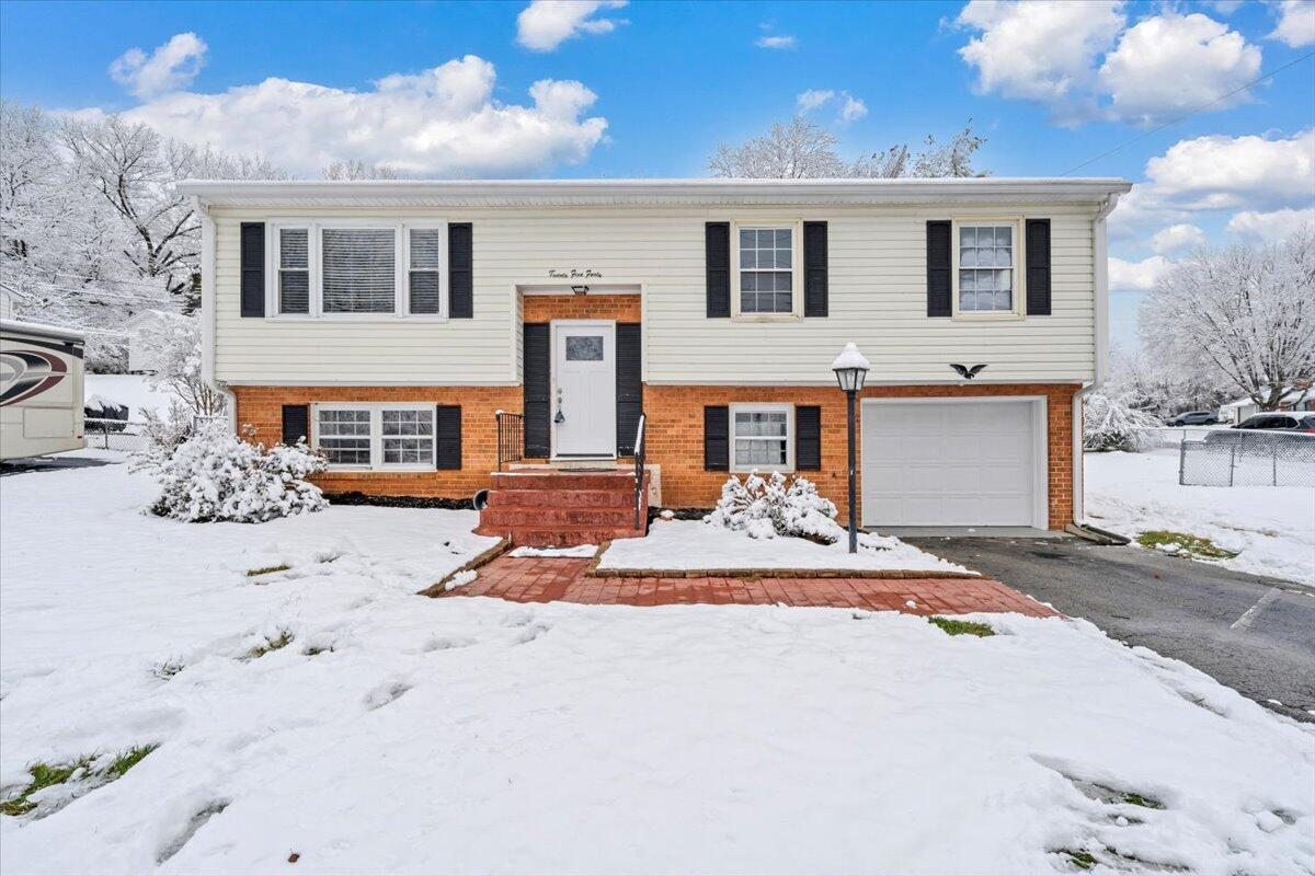 2540 McVitty Road Southwest Roanoke, VA 24018 - Photo 45 of 48 45-MIB09135