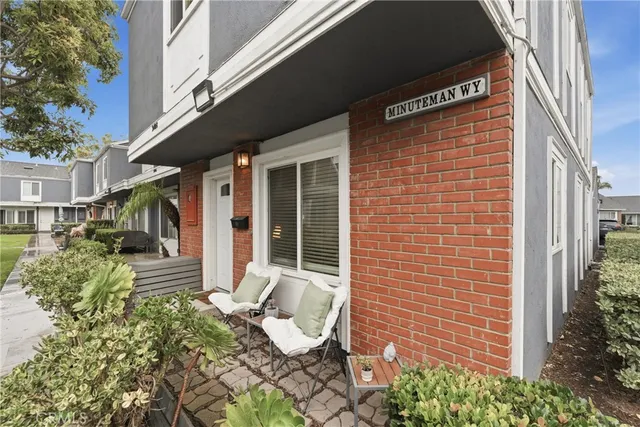 $890,000 | 2408 Minuteman Way, Costa Mesa, CA 92626