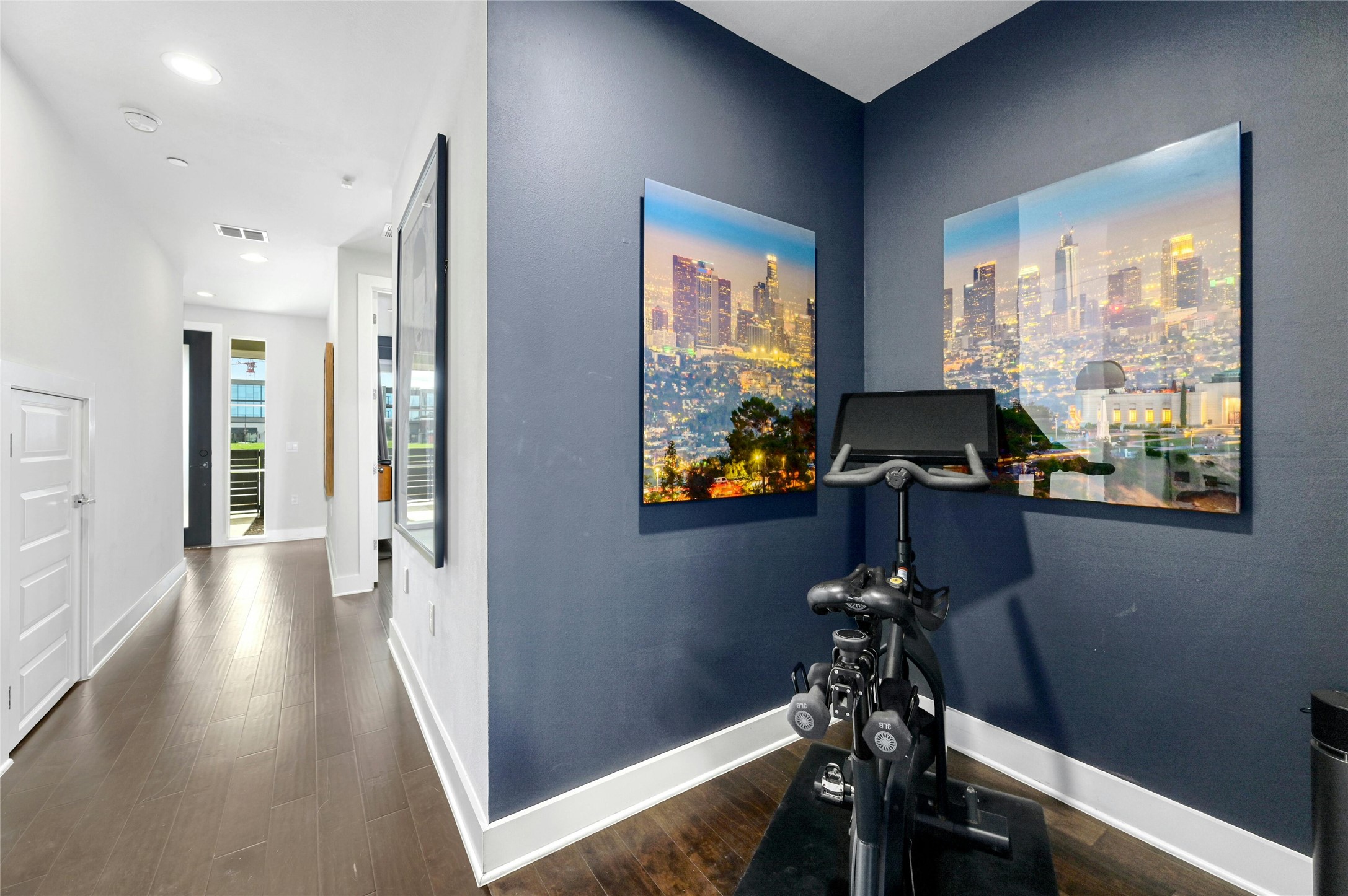 4604 Longevity Drive, Unit 306 Austin, TX 78731 - Photo 6 of 34 a view of hallway with furniture and a window