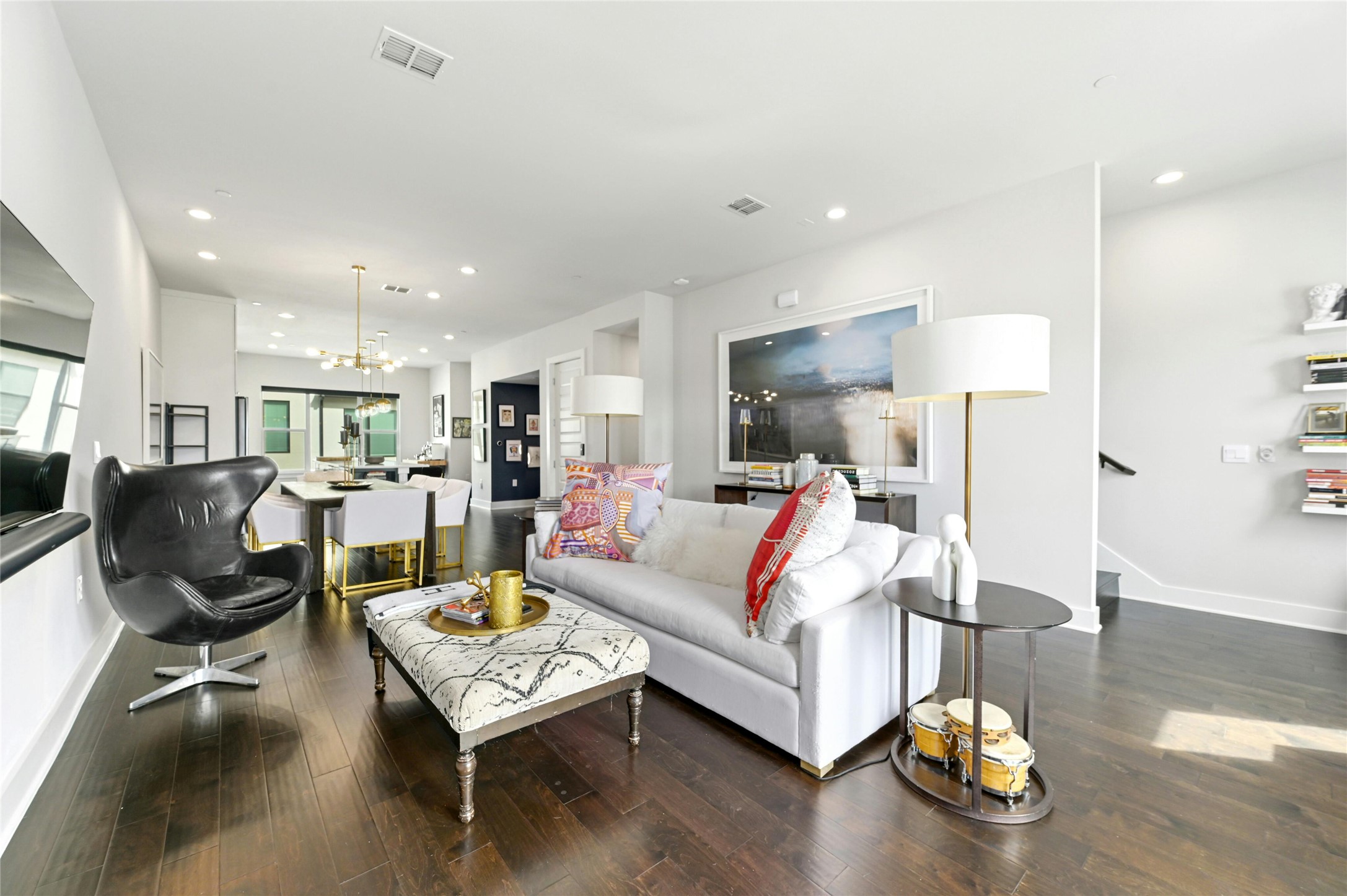 4604 Longevity Drive, Unit 306 Austin, TX 78731 - Photo 8 of 34 a living room with furniture and a table