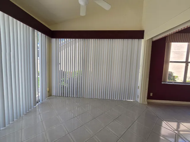 $279,000 | 8384 Horseshoe Bay Road, Boynton Beach, FL 33472