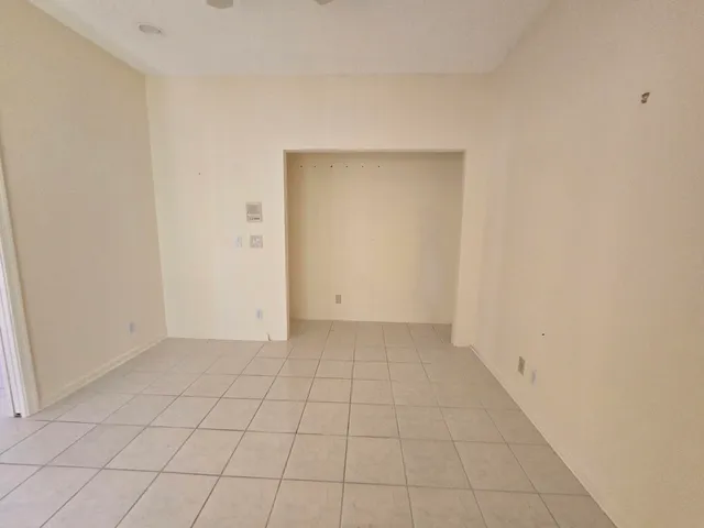 $279,000 | 8384 Horseshoe Bay Road, Boynton Beach, FL 33472