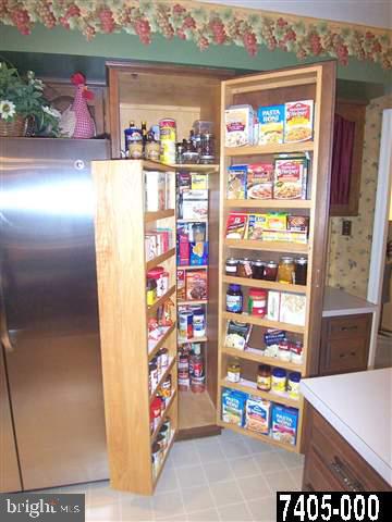 990 Cherry Orchard Road Dover, PA 17315 - Photo 11 of 25 Gallery Image 11