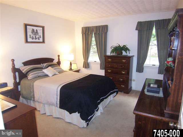 990 Cherry Orchard Road Dover, PA 17315 - Photo 13 of 25 Gallery Image 13