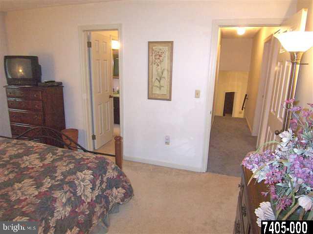 990 Cherry Orchard Road Dover, PA 17315 - Photo 16 of 25 Gallery Image 16