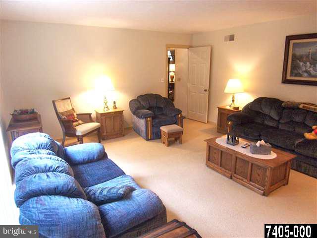 990 Cherry Orchard Road Dover, PA 17315 - Photo 4 of 25 Gallery Image 4