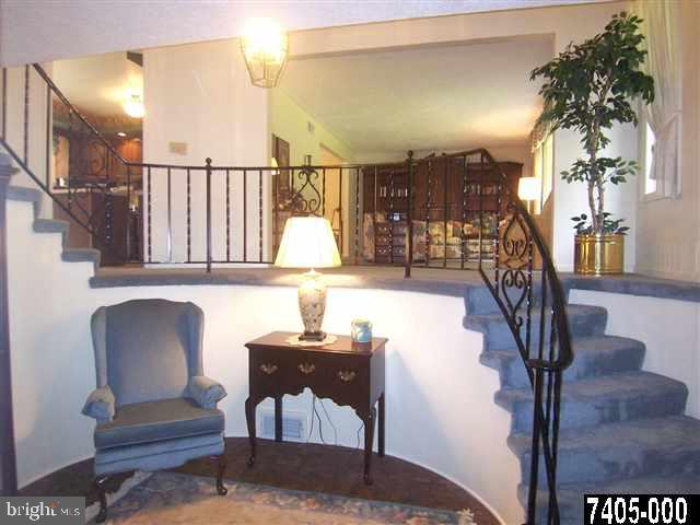 990 Cherry Orchard Road Dover, PA 17315 - Photo 5 of 25 Gallery Image 5