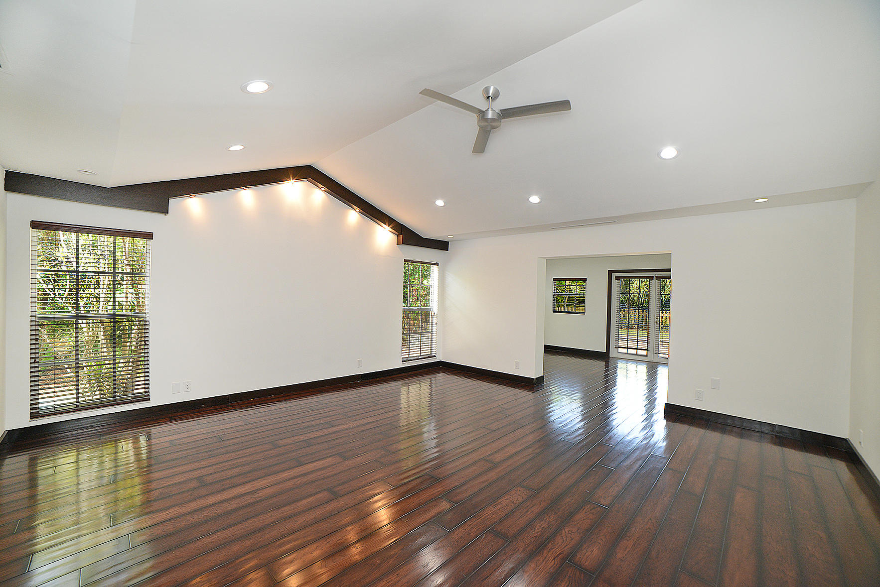 6943 Giralda Circle Boca Raton, FL 33433 - Photo 12 of 30 AK2_8560A