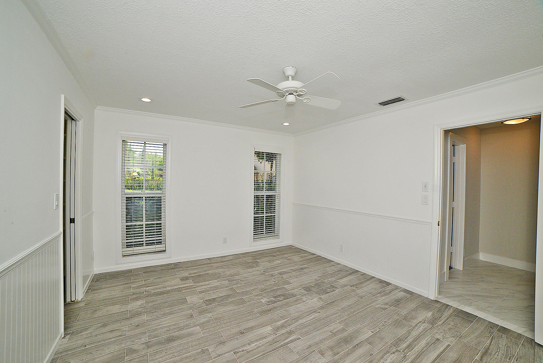6943 Giralda Circle Boca Raton, FL 33433 - Photo 21 of 30 AK2_8693A