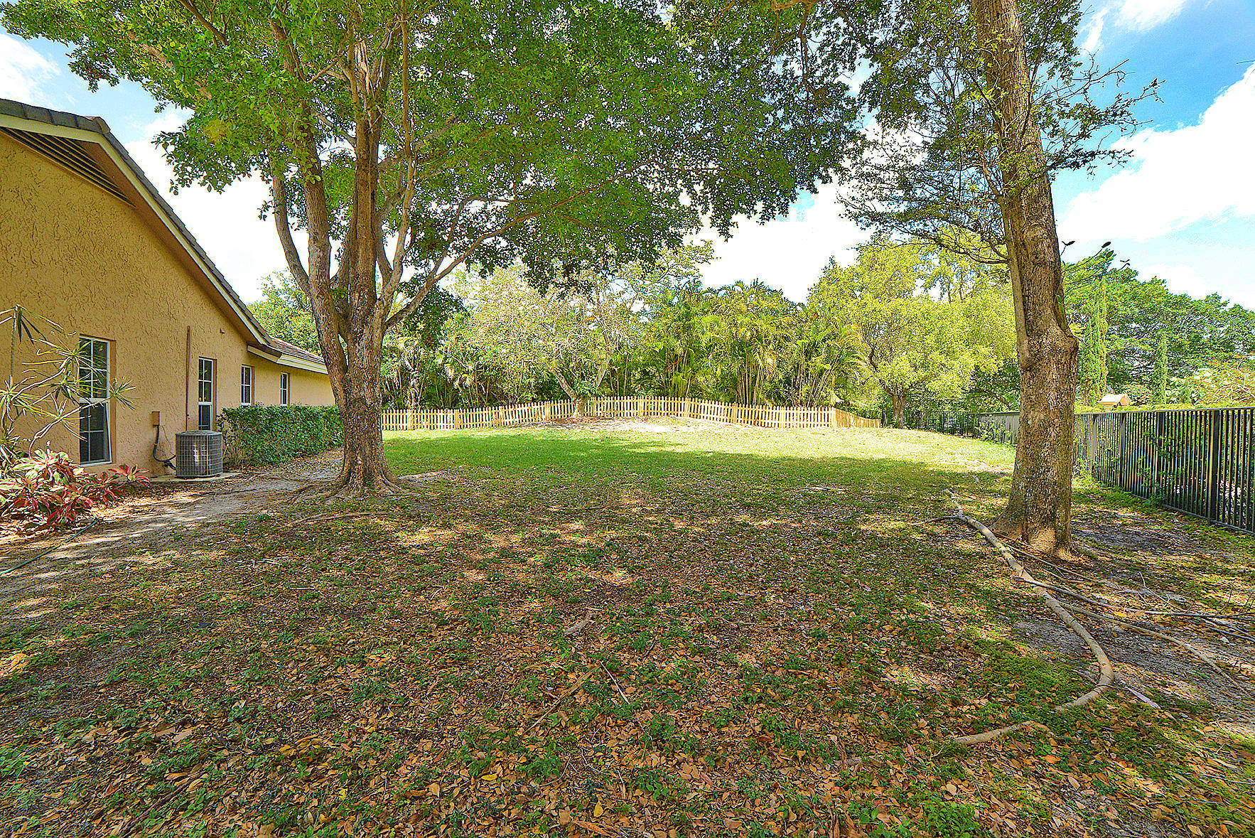 6943 Giralda Circle Boca Raton, FL 33433 - Photo 27 of 30 AK2_8771A