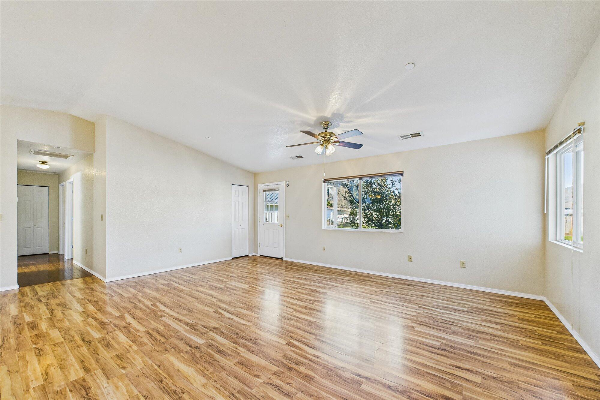 230 Smither Court Rio Dell, CA 95562 - Photo 8 of 37