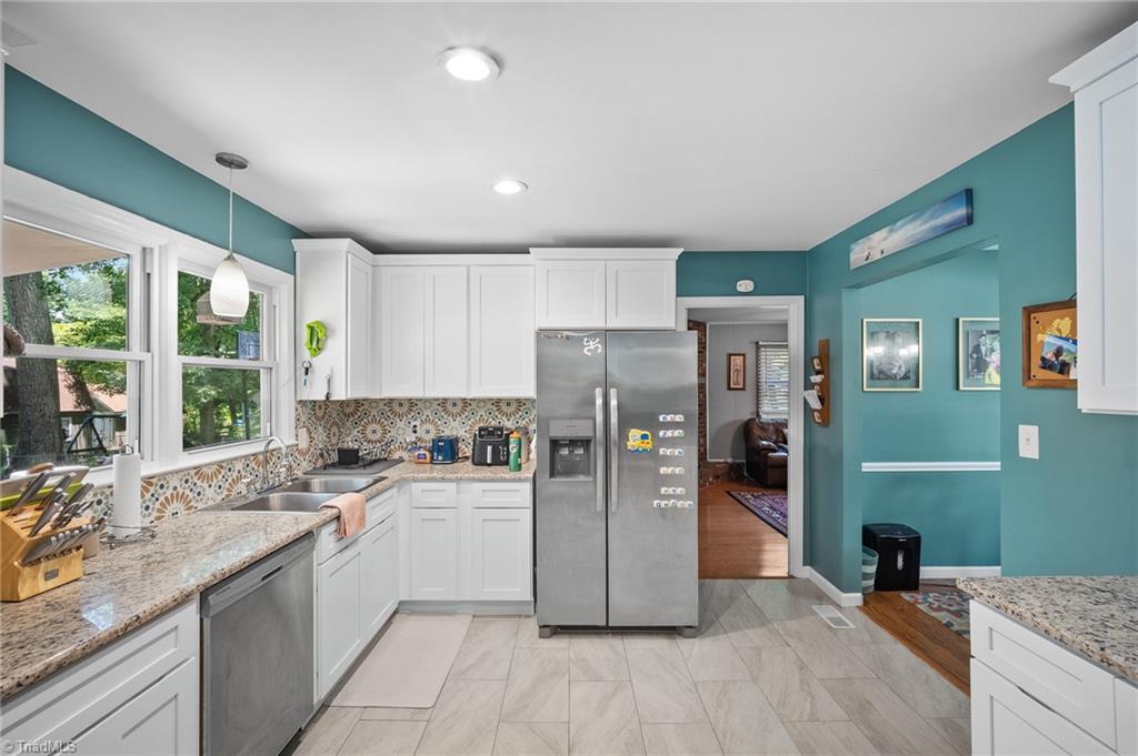1001 Oakview Road High Point, NC 27265 - Photo 19 of 35