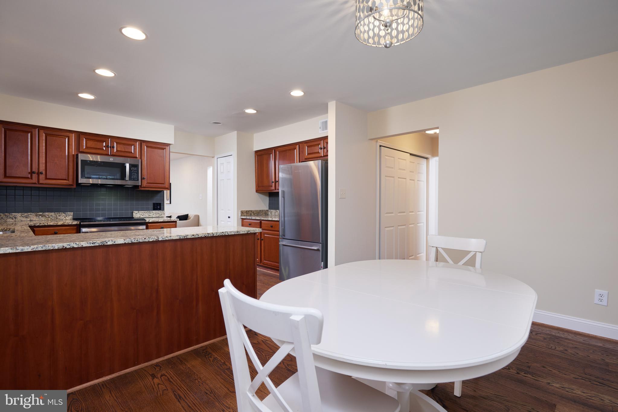 11802 Grey Birch Place Reston, VA 20191 - Photo 28 of 65 Gallery Image 28