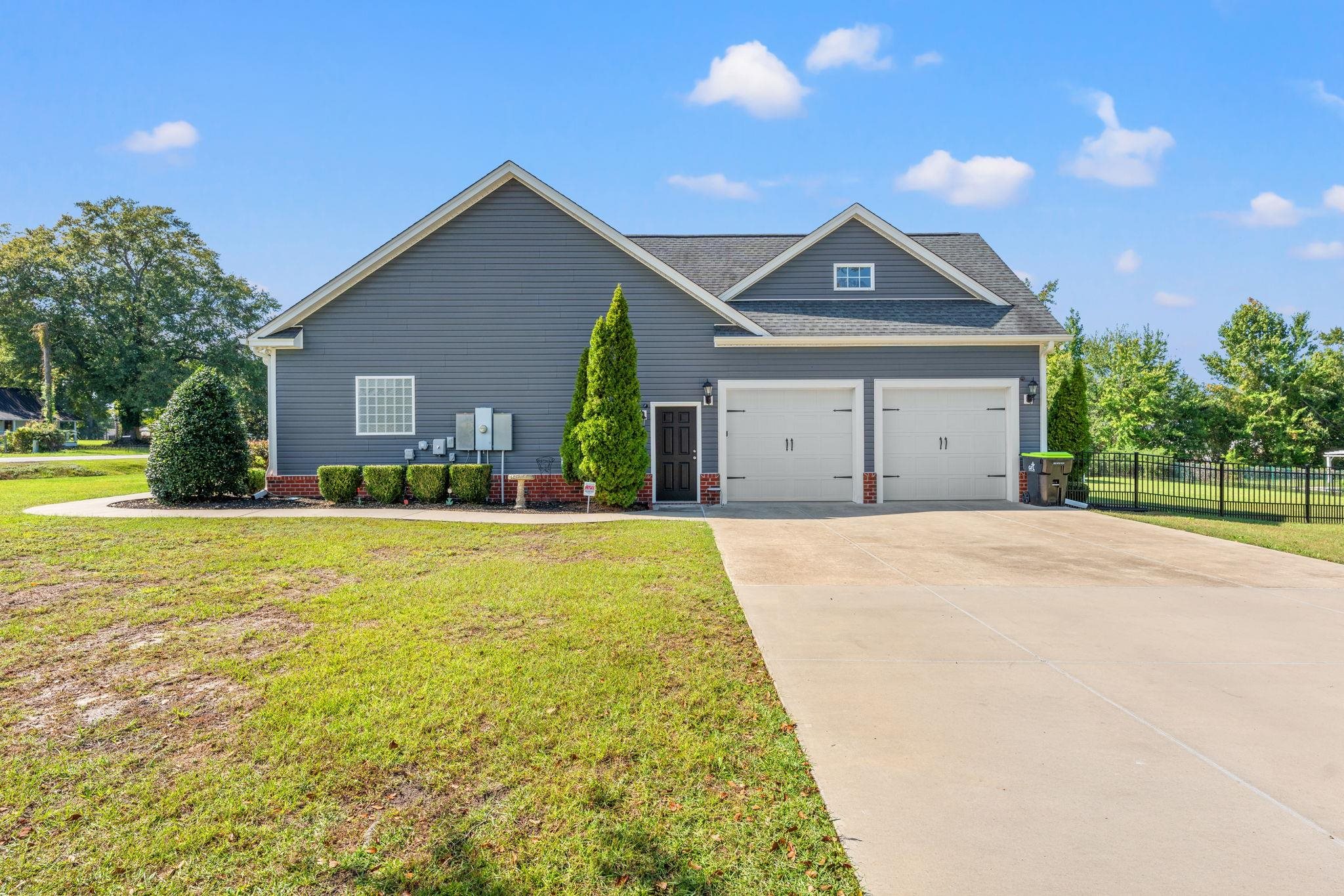 939 Maple Street Aynor, SC 29511 - Photo 3 of 52 Gallery Image 3