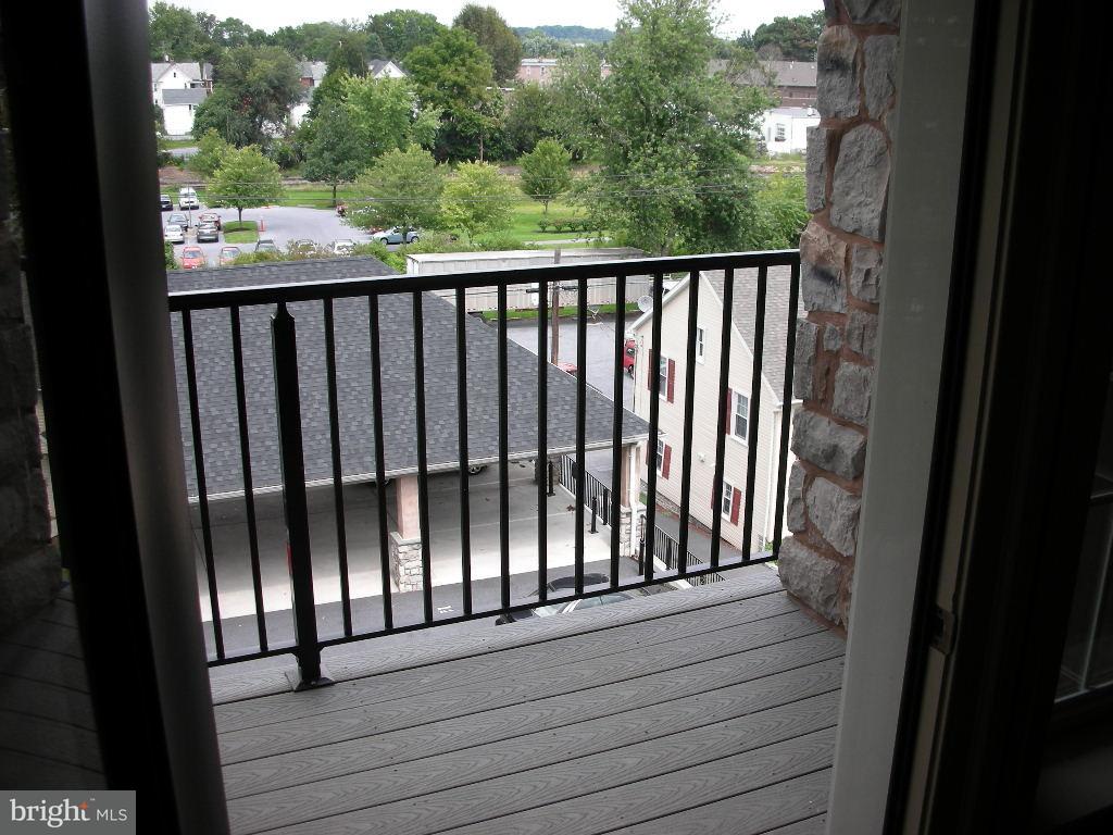 125 West Main Street Lititz, PA 17543 - Photo 11 of 12