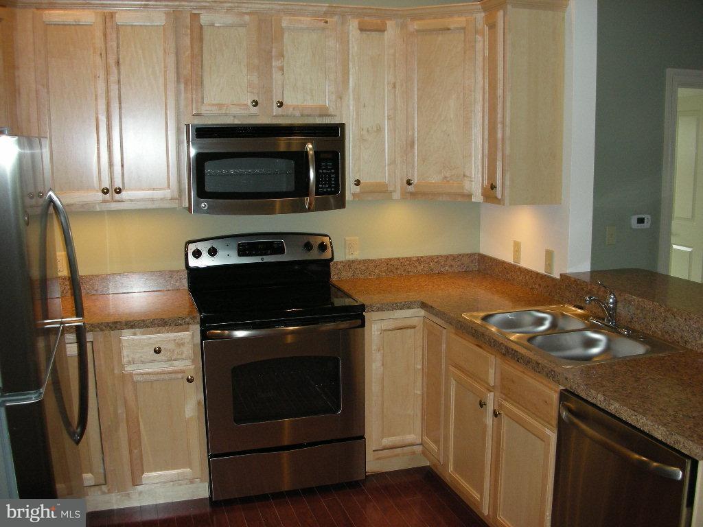 125 West Main Street Lititz, PA 17543 - Photo 6 of 12