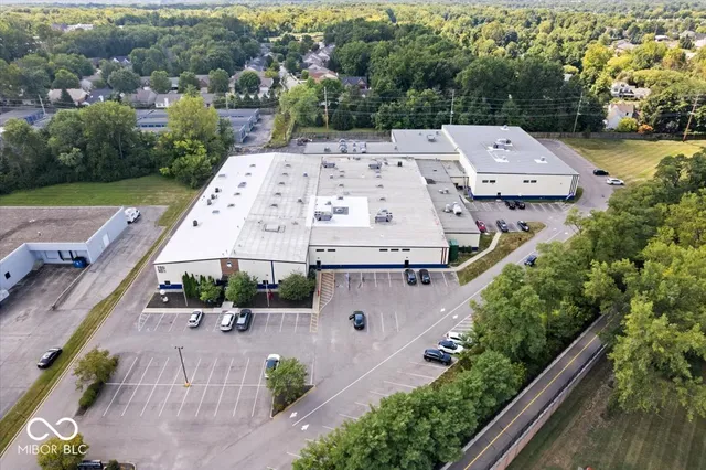 $7,500 | 201 West Carmel Drive, Carmel, IN 46032