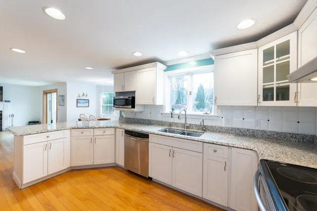 $700,000 | 58 Mace Road, Hampton, NH 03842