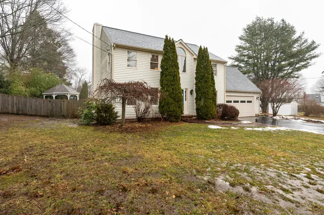 $700,000 | 58 Mace Road, Hampton, NH 03842