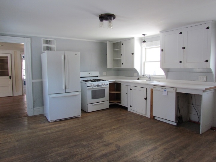 134 Salisbury Road Franklin, NH 03235 - Photo 12 of 17