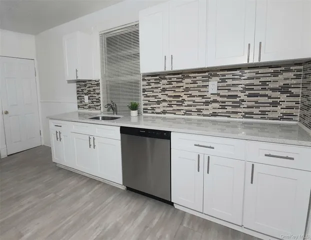 $2,500 | 3 Allen Place, Poughkeepsie, NY 12601