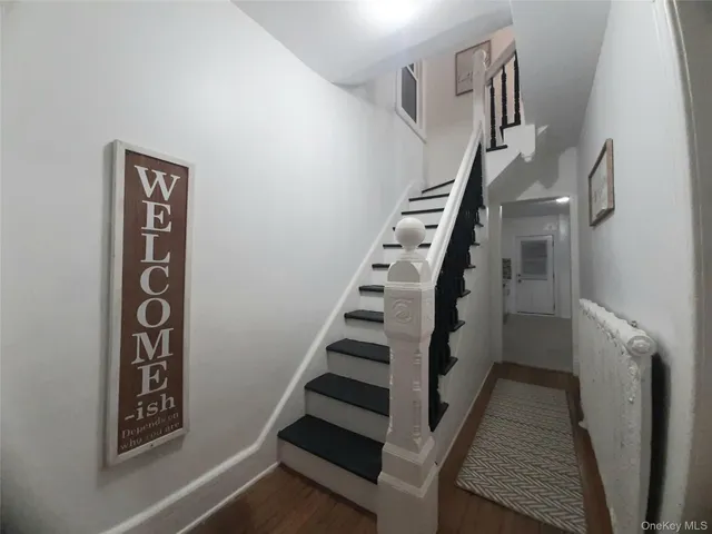 $2,500 | 3 Allen Place, Poughkeepsie, NY 12601