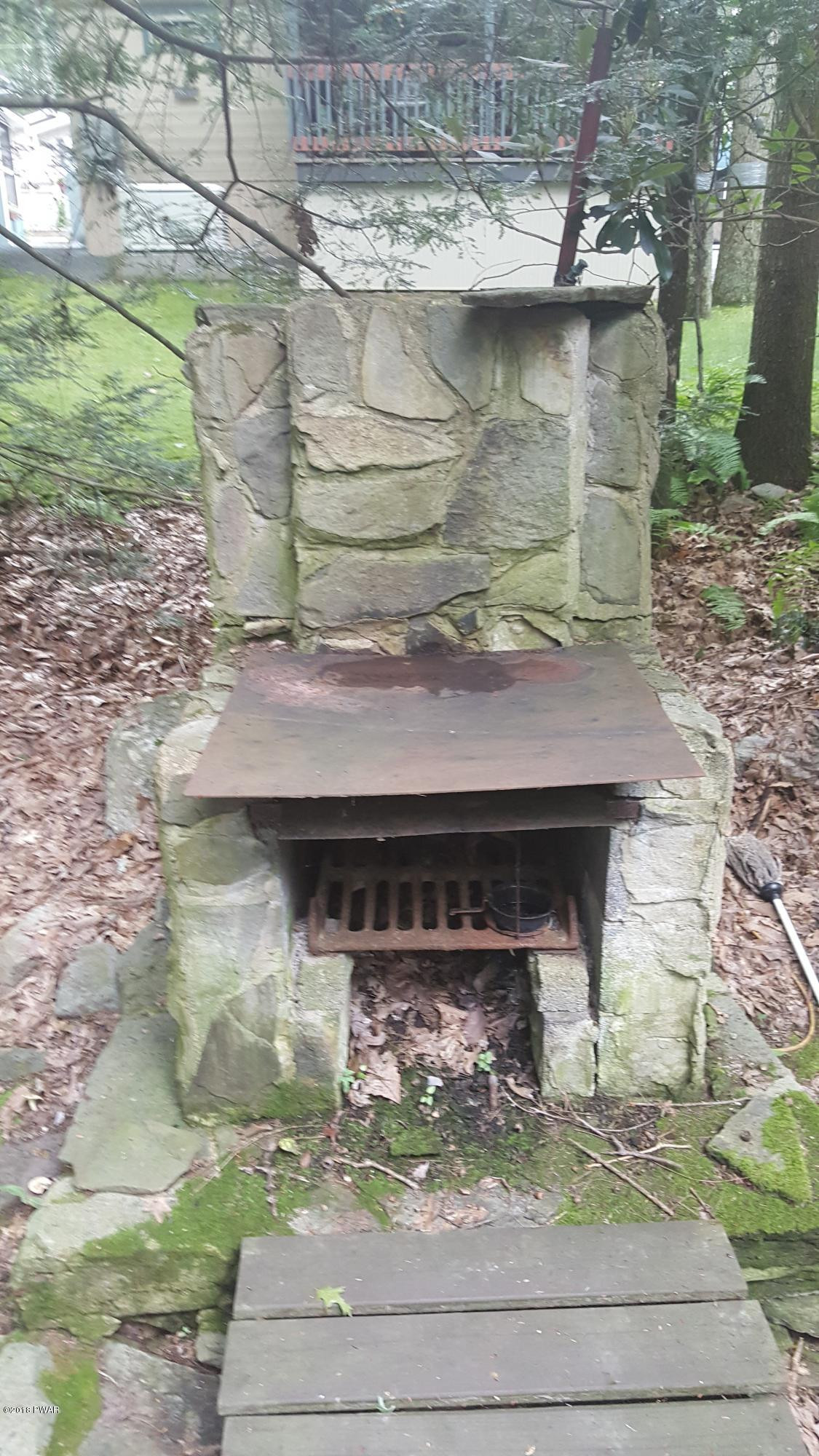 Fireplace Back Deck