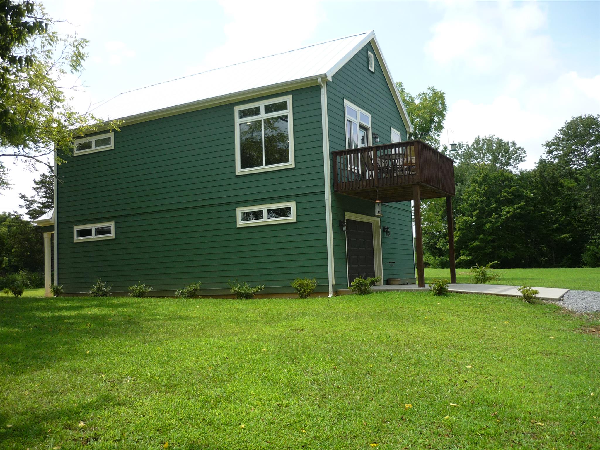 705 Union Ridge Road Wartrace, TN 37183 - Photo 4 of 13 a view of a house with a yard