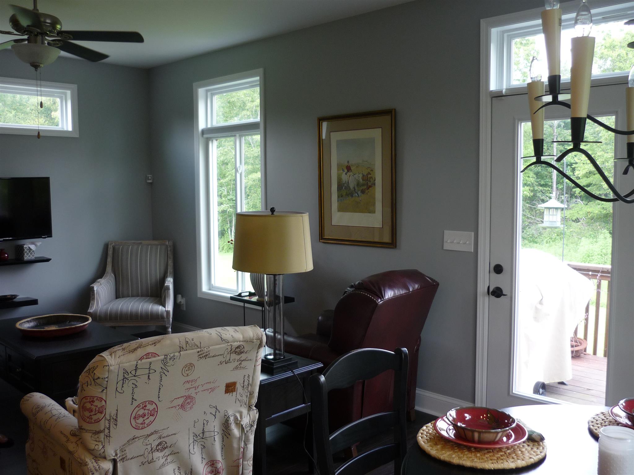 705 Union Ridge Road Wartrace, TN 37183 - Photo 8 of 13 a living room with furniture and a flat screen tv