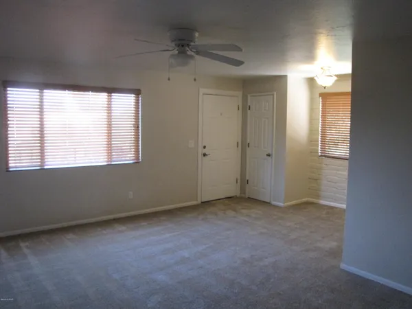 $1,050 | 6533 Calle La Paz, Unit D, Tucson, AZ 85715