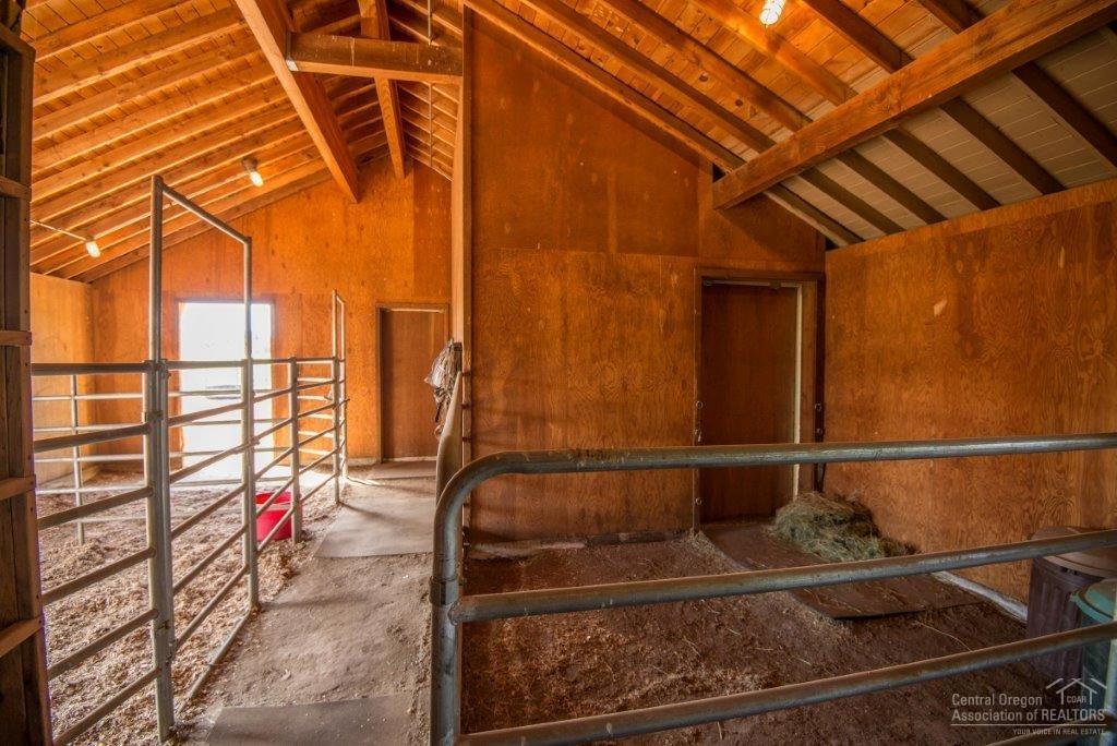 18565 Collins Road Bend, OR 97703 - Photo 19 of 20 Additional Photo