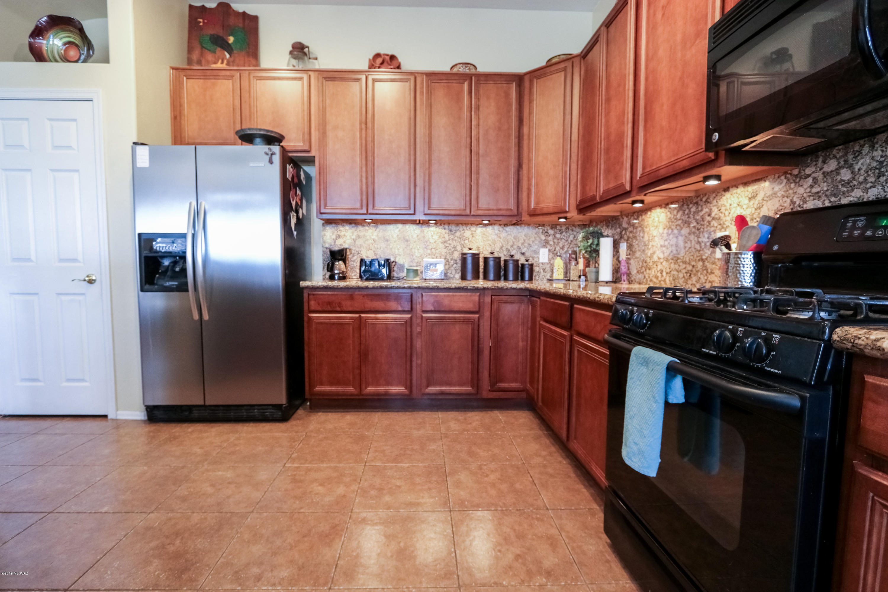 10834 South Heart Break Ridge Place Vail, AZ 85641 - Photo 13 of 43