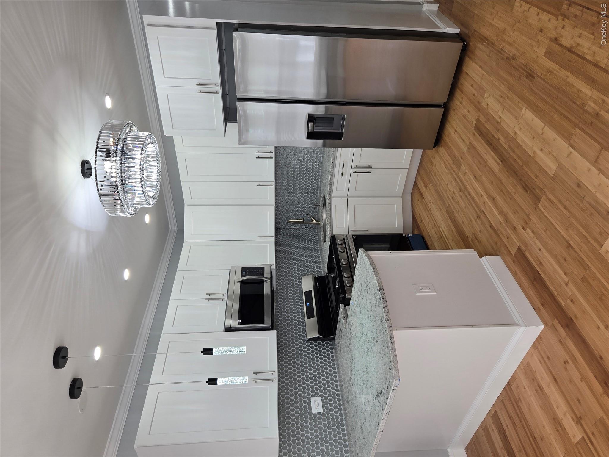 194-44 112th Road Queens, NY 11412 - Photo 5 of 23