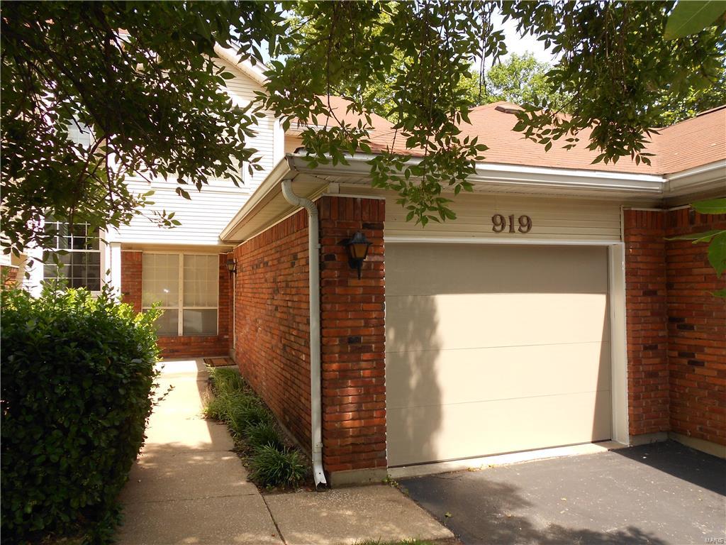919 North Spoede Road St. Louis, MO 63146 - Photo 1 of 19 Gallery Image 1