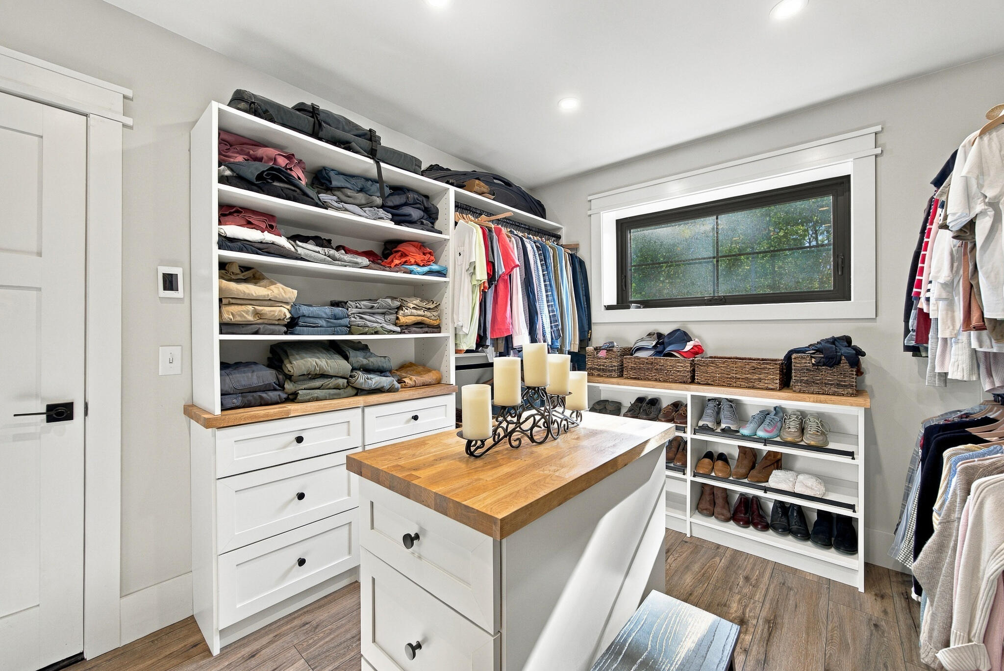 511 Main Road North Hampden, ME 04444 - Photo 34 of 65 Interiors-39