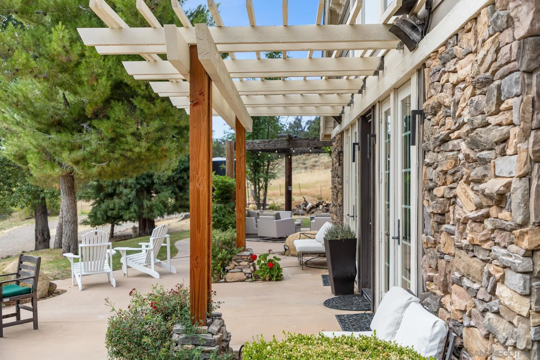 3141 Pine Hills Road Julian, CA 92036 - Photo 43 of 73 Gallery Image 43