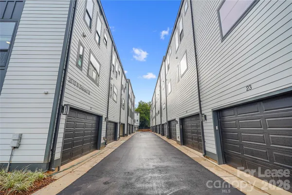 $2,799 | 411 Charles Avenue, Unit 35, Charlotte, NC 28205