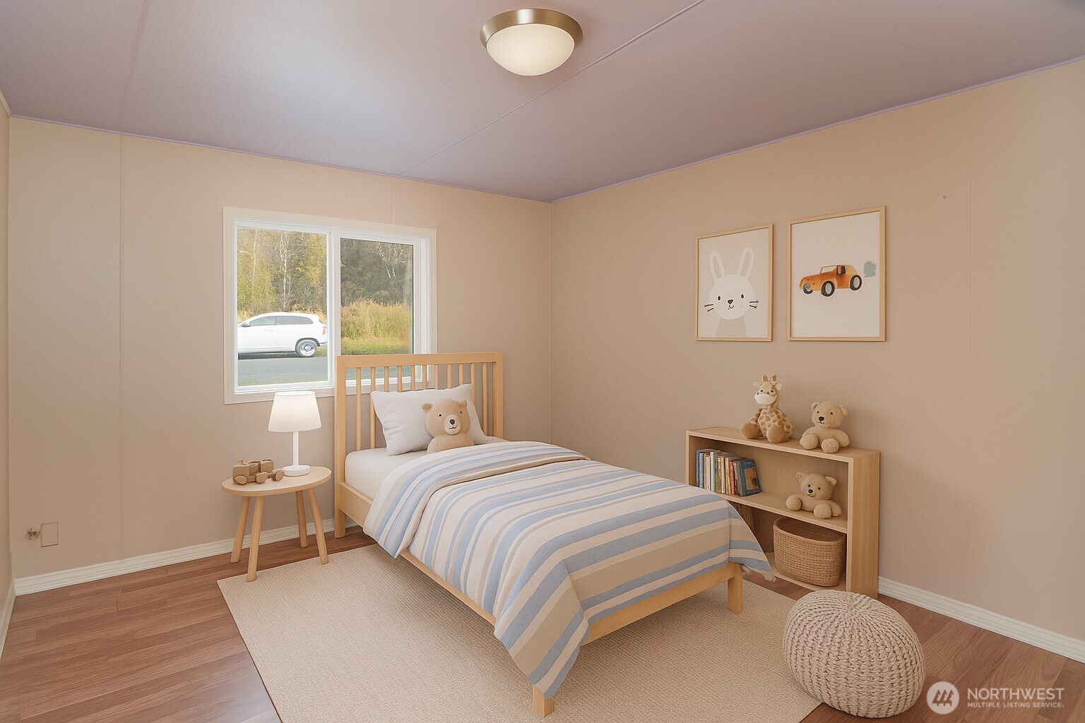 5541 Bayvue Road Blaine, WA 98230 - Photo 9 of 14 a bedroom with a bed and a window